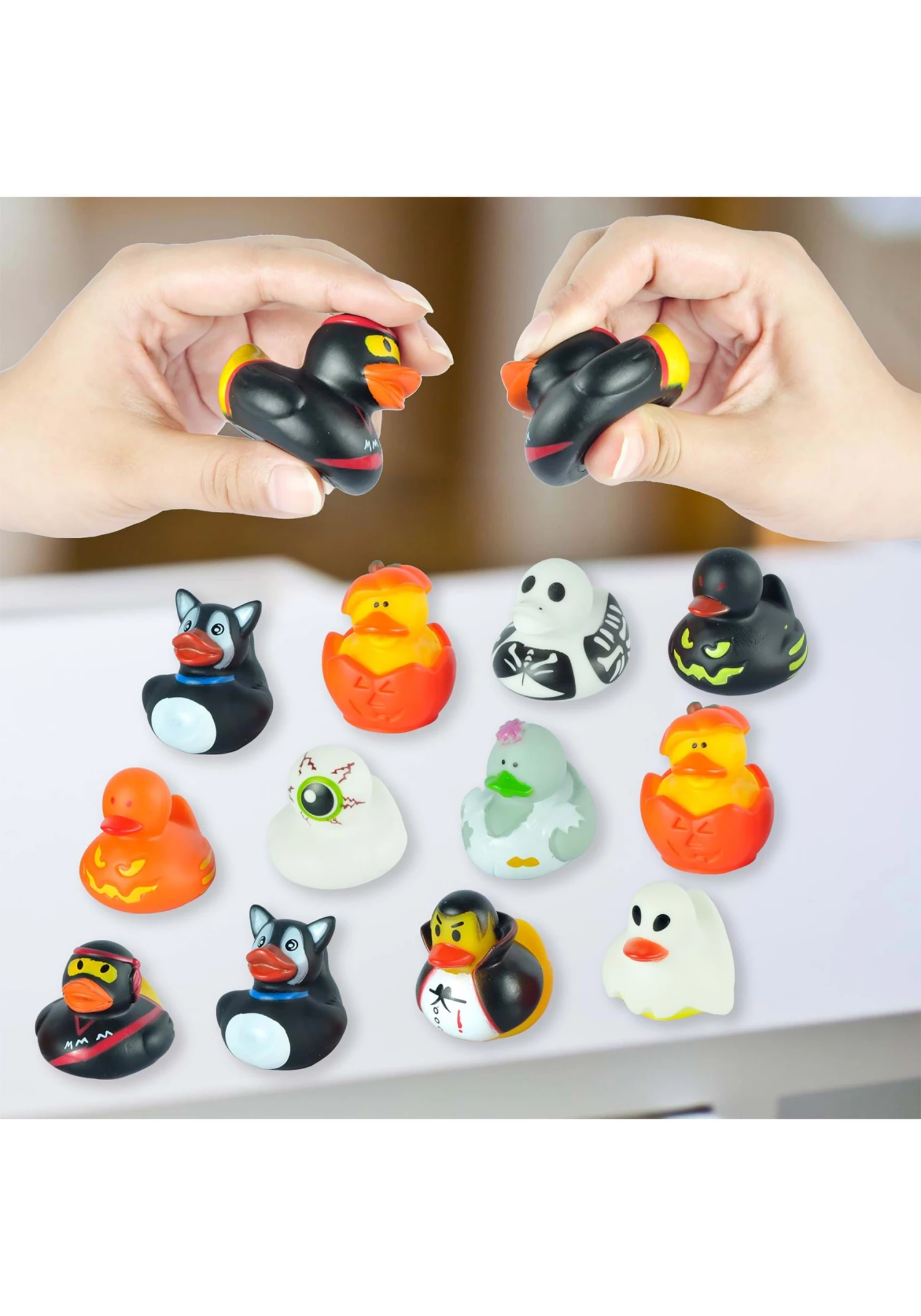 Joyin Halloween Prefilled 12 Pack Pumpkin Box With Rubber Duck 4 Joyin Halloween Prefilled 12 Pack Pumpkin Box With Rubber Duck - Image 4