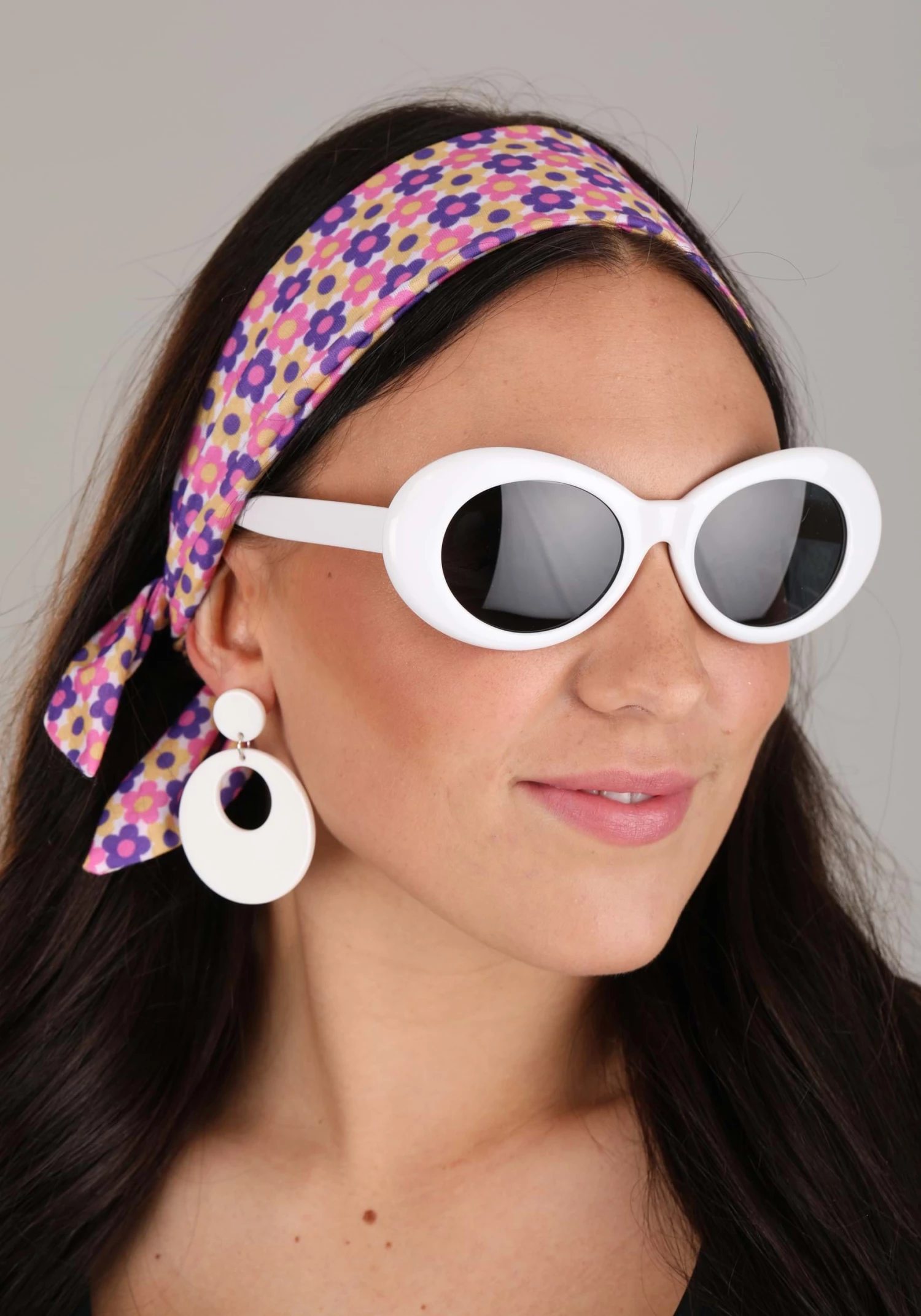 Yiwu Jujie Imp & Exp Co. Ltd Women's 1960's Accessory Kit 3 Yiwu Jujie Imp & Exp Co. Ltd Women's 1960's Accessory Kit - Image 3