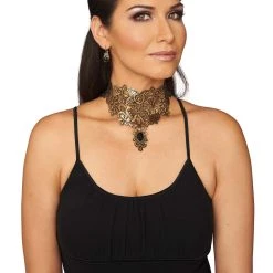 Seasons (HK) Ltd. Dark Fantasy Lace Choker