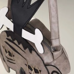 Fushengyuan Industry CO., Shrunken Head Costume Purse -Cheap Halloween Store shrunken head purse alt 4